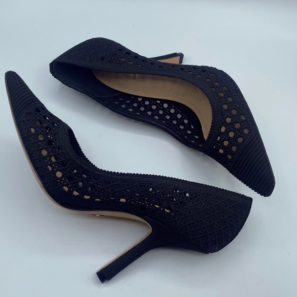 Christian Dior Capture Lace Pumps - Picture 4 of 10